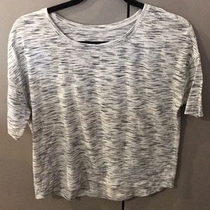 Lululemon boxy crop top size 4